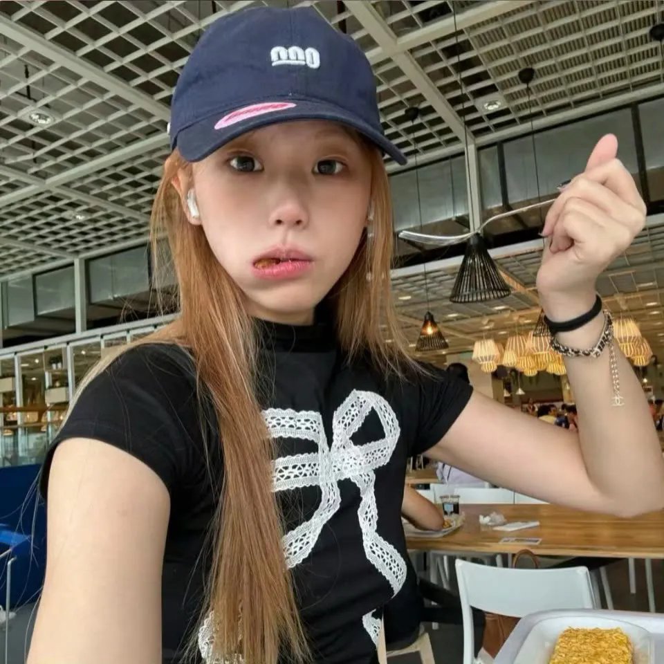 飞月情海